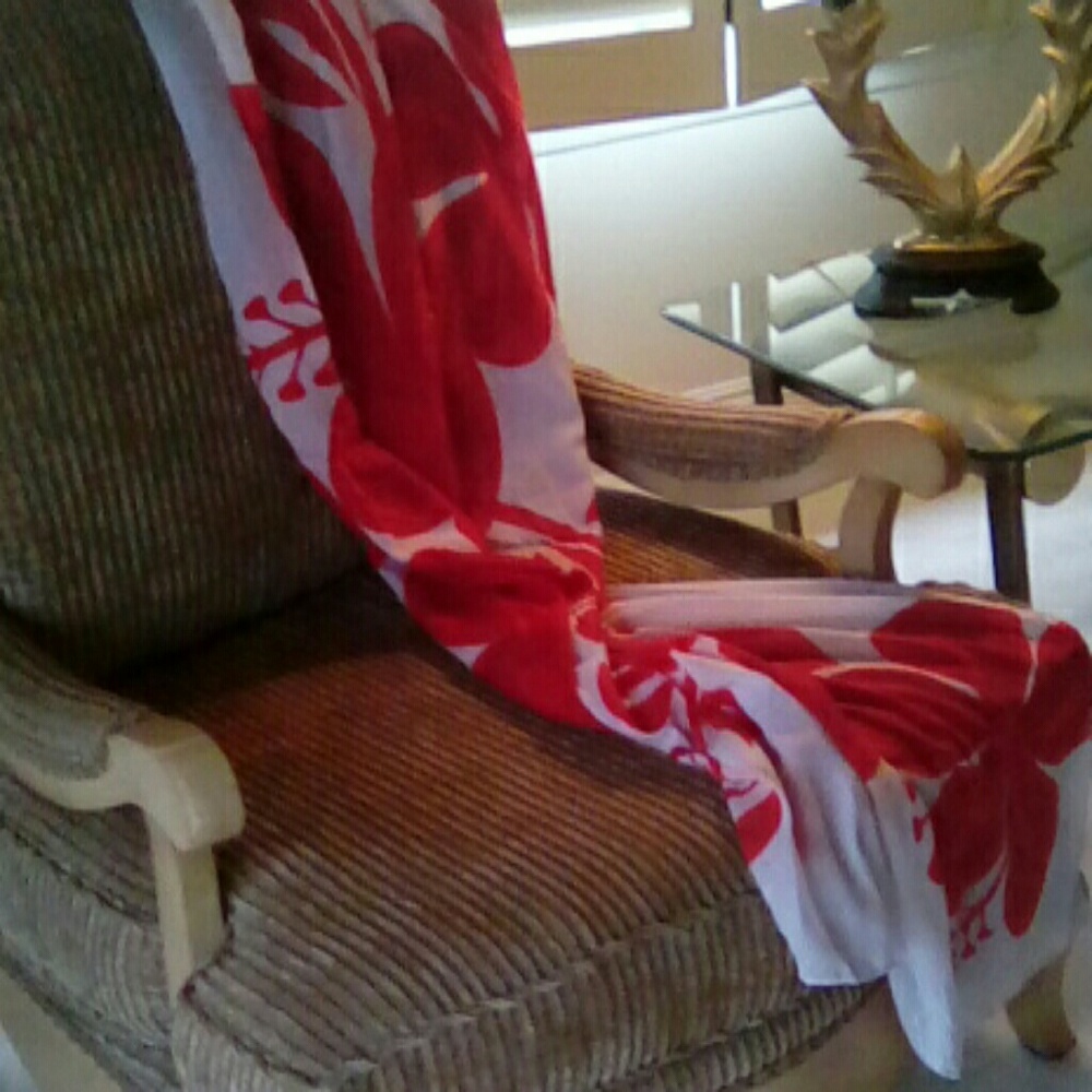 Scarf - Picture 2 of 4